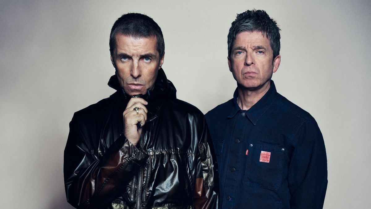 Liam Gallagher’s New Oasis Line-Up: Peppa Pig & Sesame Street?!