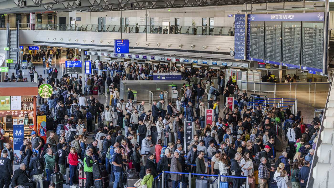 Hamburg Airport Strike: Thousands Stranded Amidst German Airport Chaos – FYM News