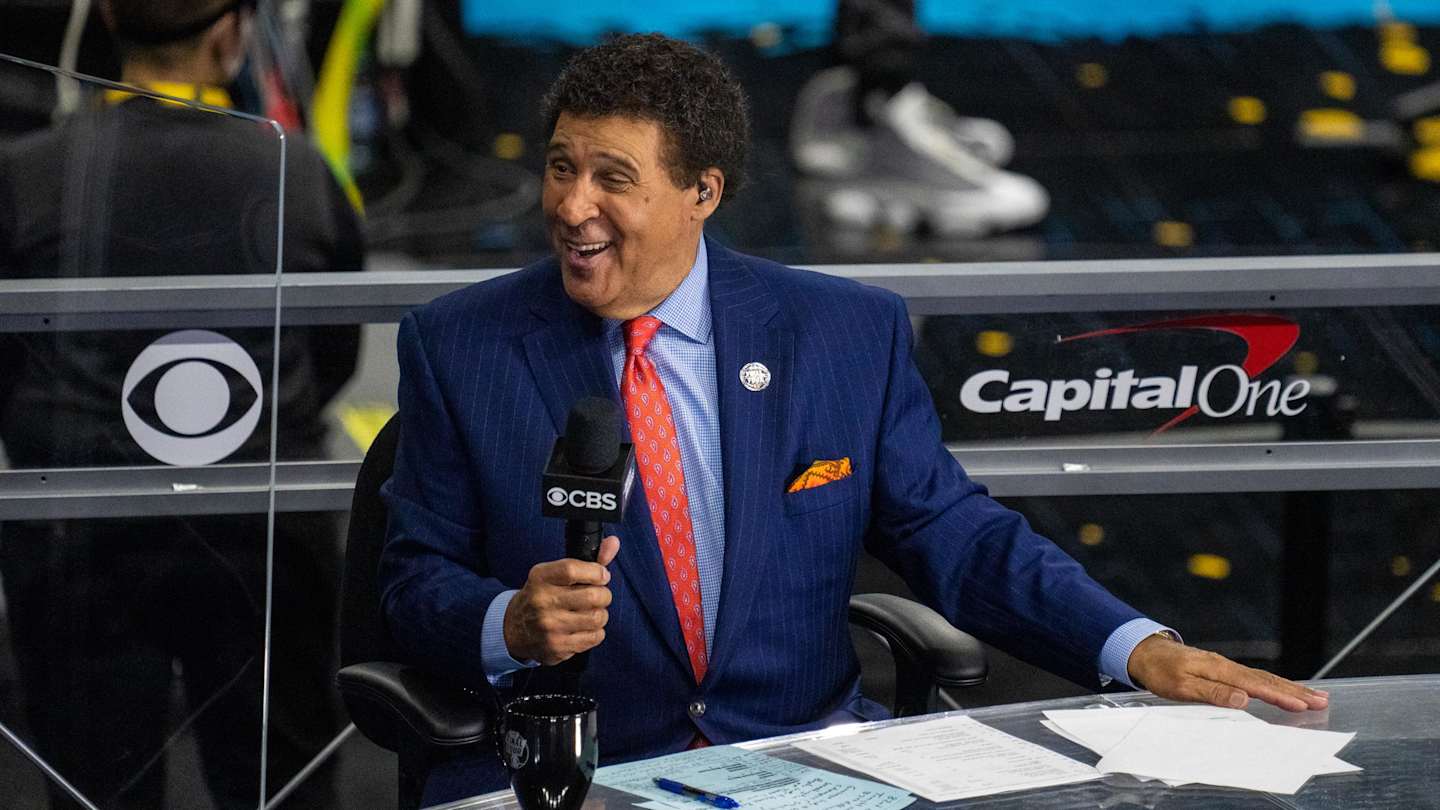 CBS Crew Pays Emotional Tribute to Greg Gumbel Before Final Four | FYM News