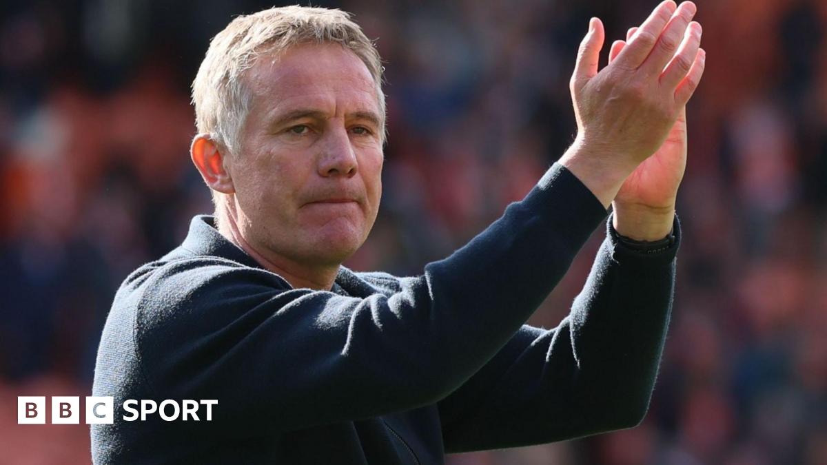 Wrexham vs Charlton: Parkinson Responds to Jones’ ‘Circus’ Jibe