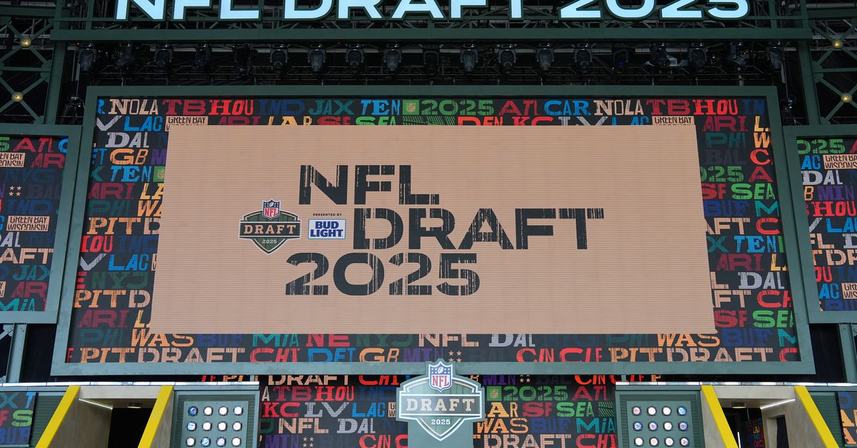 Miami Dolphins NFL Draft 2025: Tracking First Round Picks, Rumors, and Moves