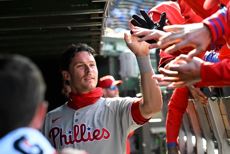 Phillies Break Losing Streak: Max Kepler’s Hit Sparks 10-4 Victory Over Cubs