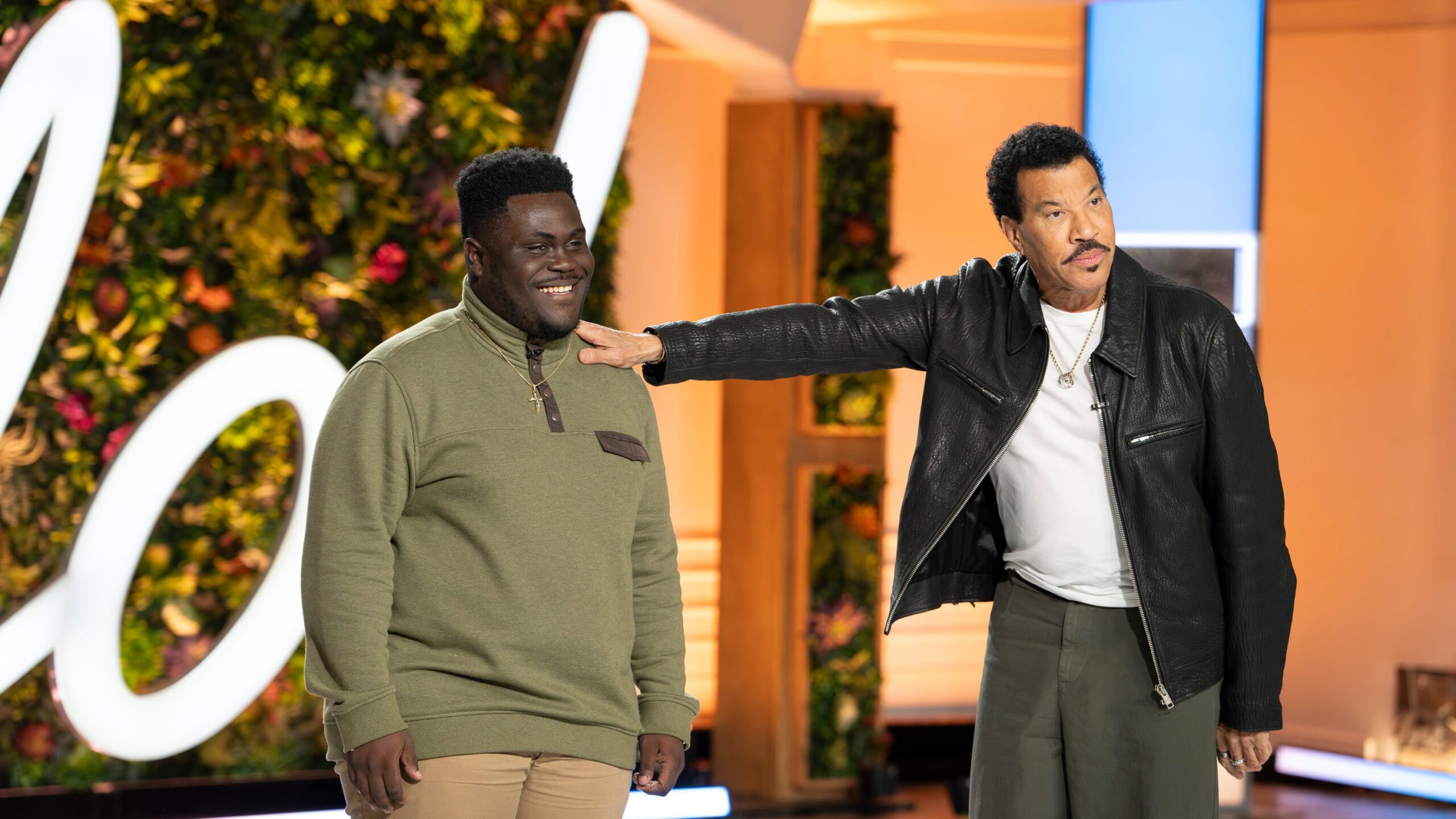 ‘American Idol’ Recap: Teen Vocal Powerhouse Stuns Judges | FYM News