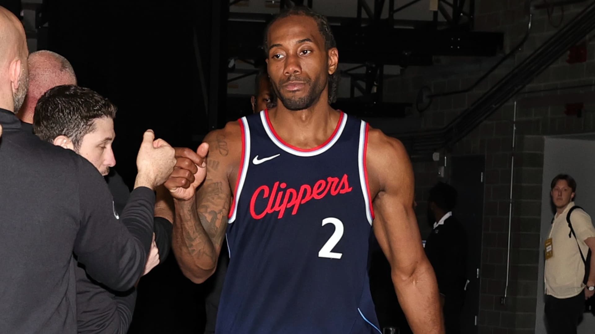 Kawhi Leonard Ready to Dominate as Clippers Begin Playoffs