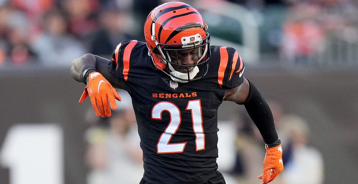 6 Free Agents the Vikings Should Target After the Draft