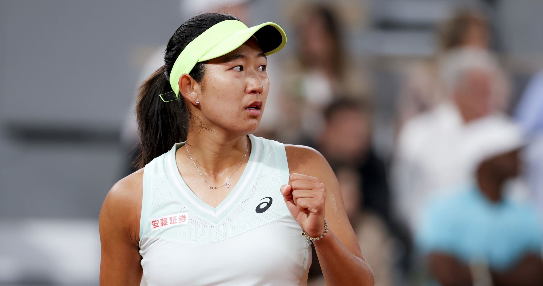 Uchijima Upsets Alexandrova; Svitolina Awaits | FYM News
