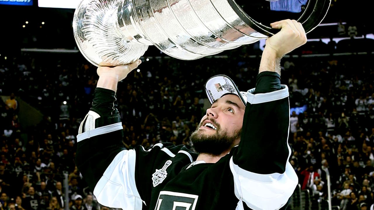 Alec Martinez Retires: Blackhawks Defenseman’s Final NHL Game