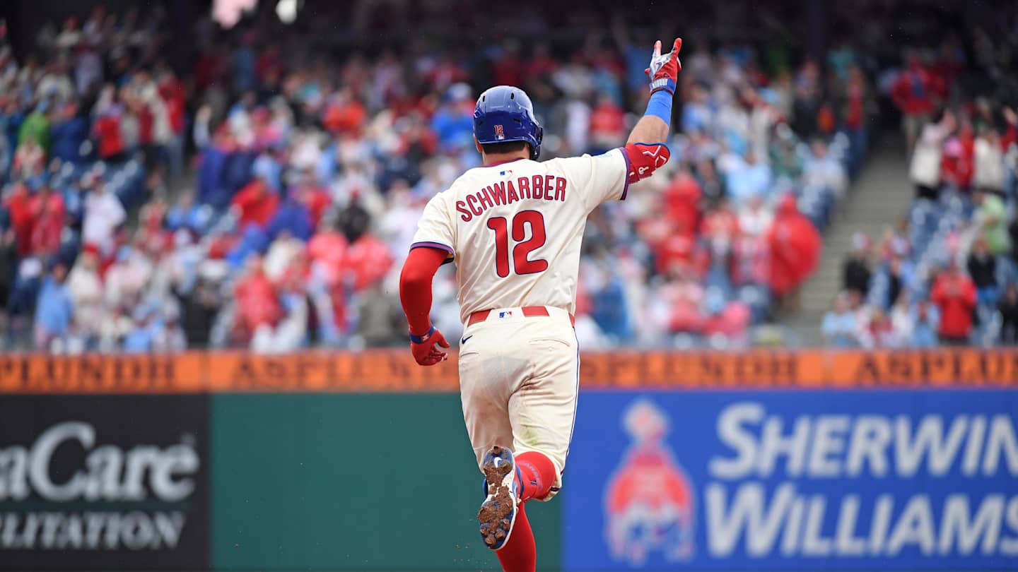 Kyle Schwarber: Phillies Need to Hand Blank Check to Superstar