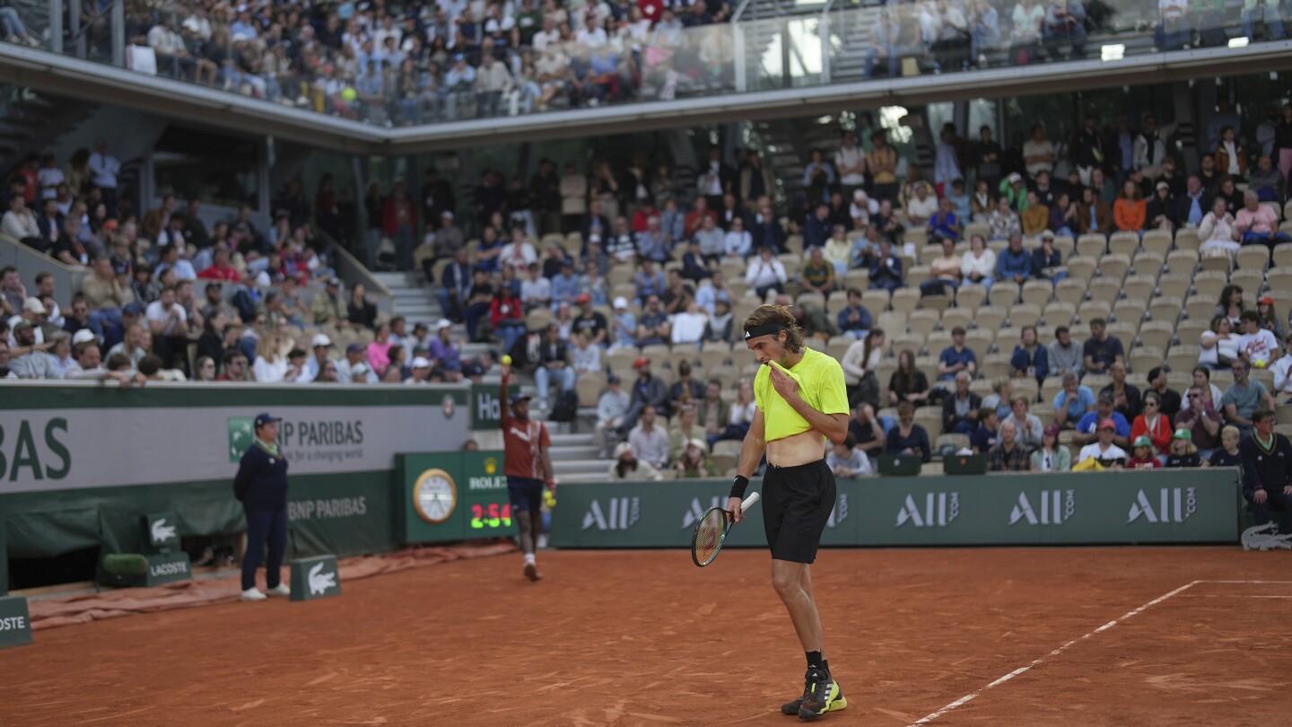 Tsitsipas Stunned by Gigante: French Open Upset | FYM News