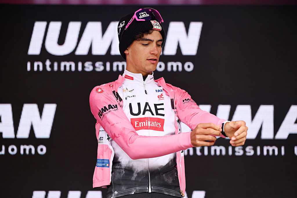 Giro d’Italia 2025 Stage 17: Del Toro Triumphs After GC Battle