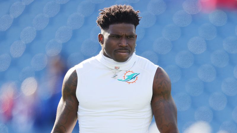 Colts Apologize for Insensitive Tyreek Hill Schedule Release Video