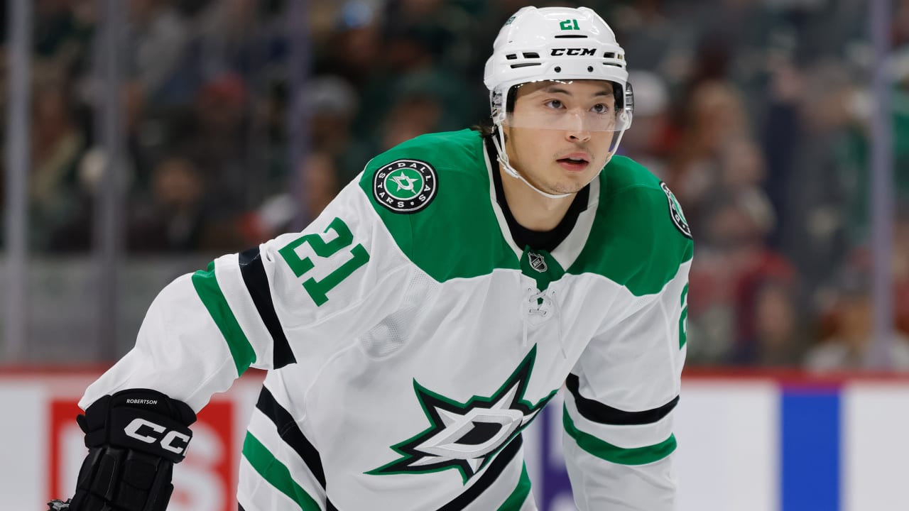 Jason Robertson Game-Time Decision for Stars vs Jets Game 1 | FYM News