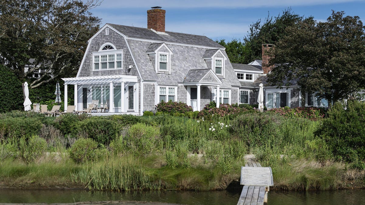 Mortgage Refinance Rates Fall: May 19, 2025 – FYM News