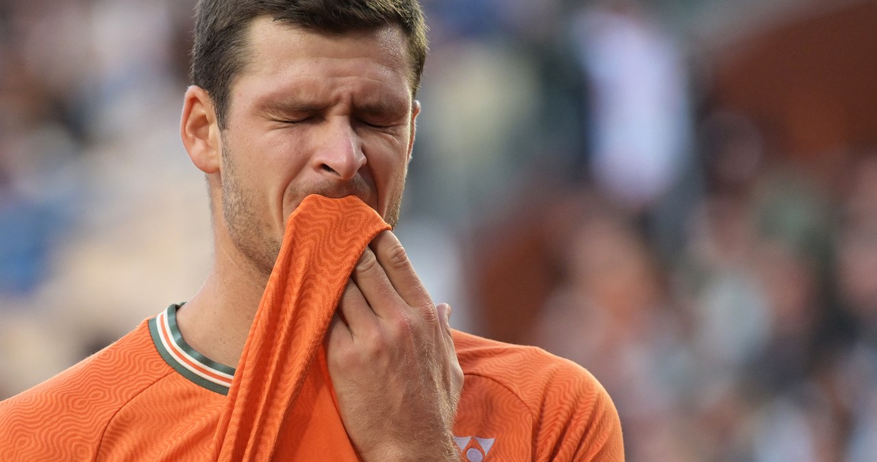ATP ‘s-Hertogenbosch: Hubert Hurkacz’s Match Postponed Due to Rain – FYM News
