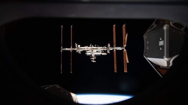 Axiom Space Mission to ISS Launches Amid Leak Concerns