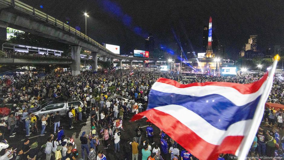 Thai Protests Demand Shinawatra’s Resignation Amid Cambodia Border Tensions