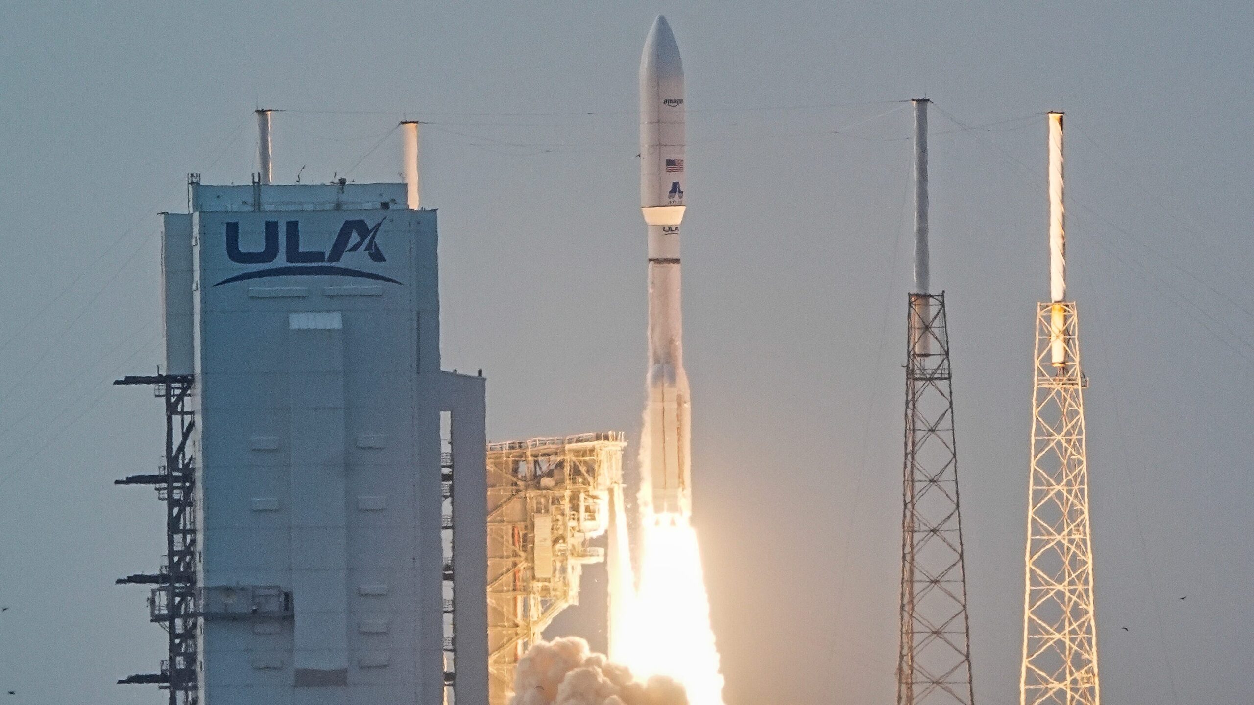ULA Atlas V Rocket Launches Amazon’s Project Kuiper Satellites