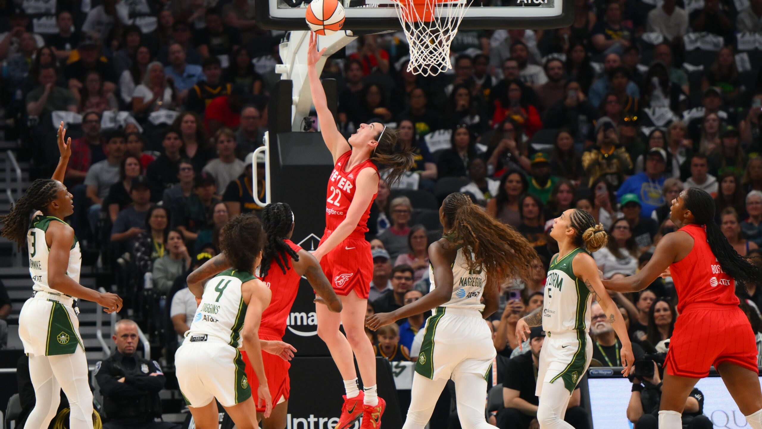 Indiana Fever Triumph Over Storm: Aliyah Boston Shines, Clark Faces Challenges – FYM News