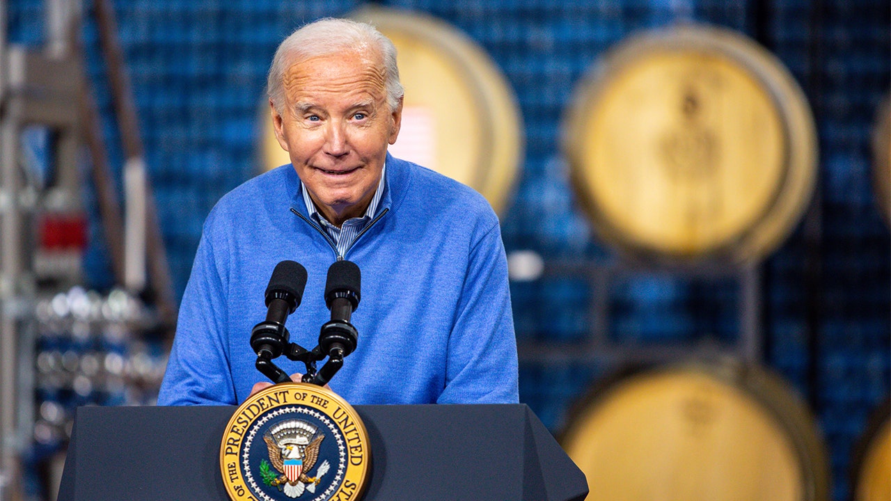 What is Autopen? Biden’s Autopen Use Sparks Controversy | FYM News