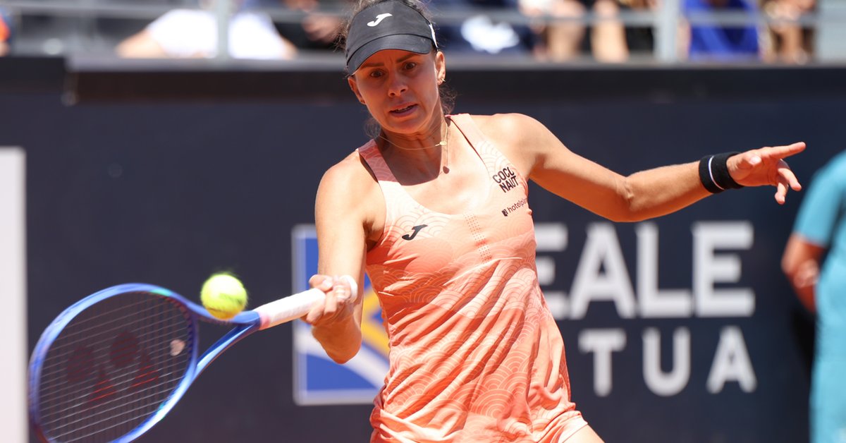 Magda Linette’s Fight for Quarterfinals in Nottingham | FYM News