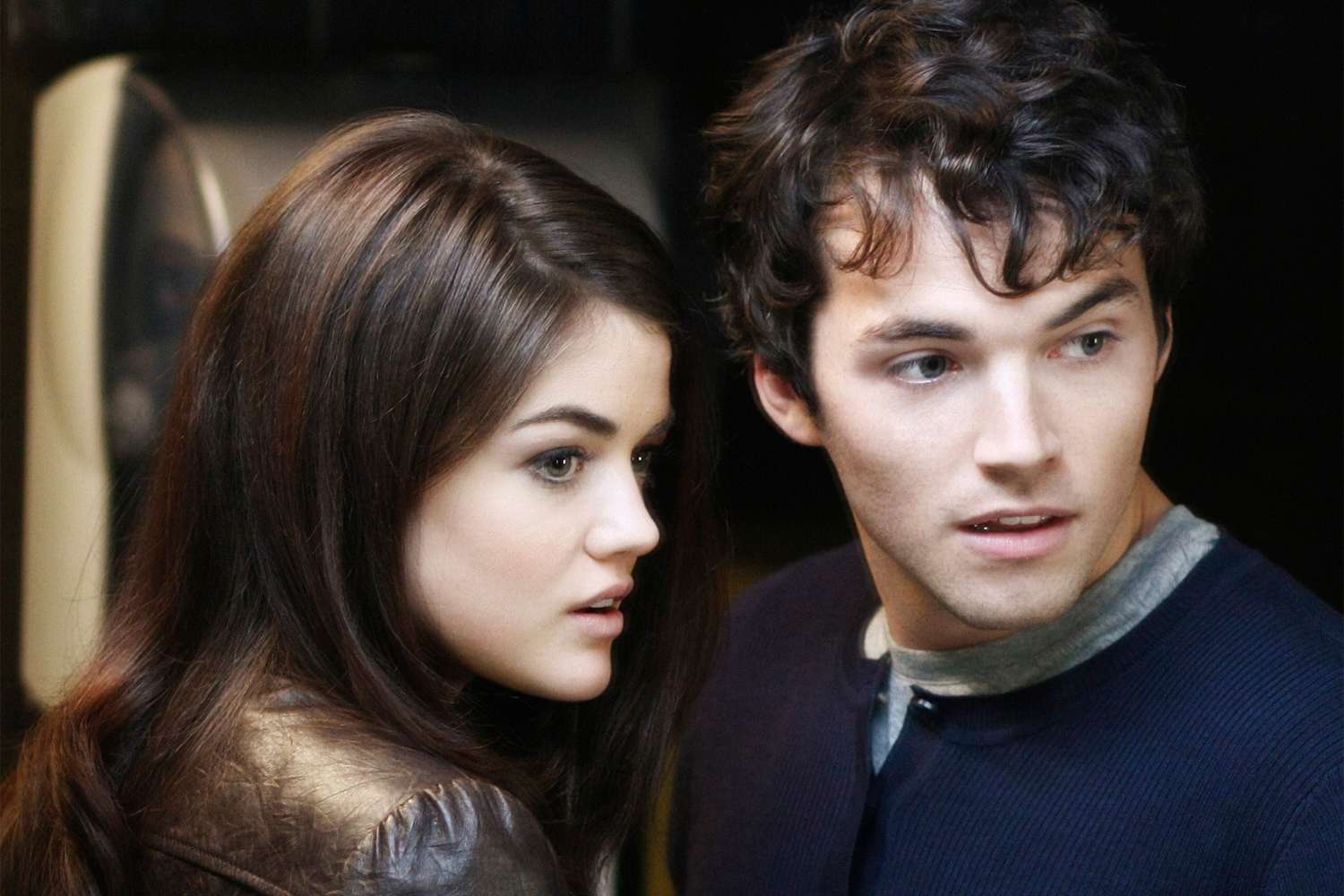 ‘Pretty Little Liars’ Cast Reflects on Inappropriate Relationships – FYM News