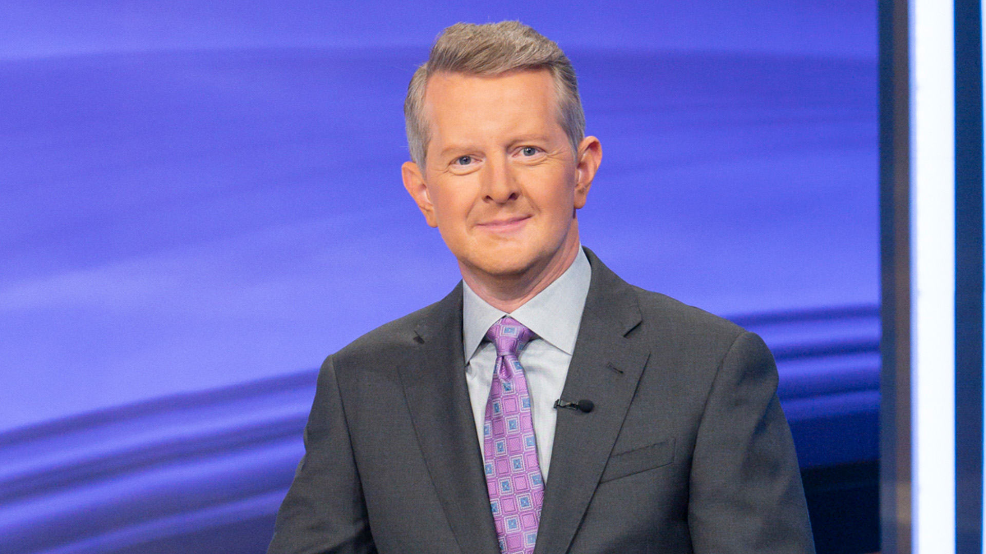 Ken Jennings Shares Rare Photo of Son Dylan at Baseball Game – FYM News