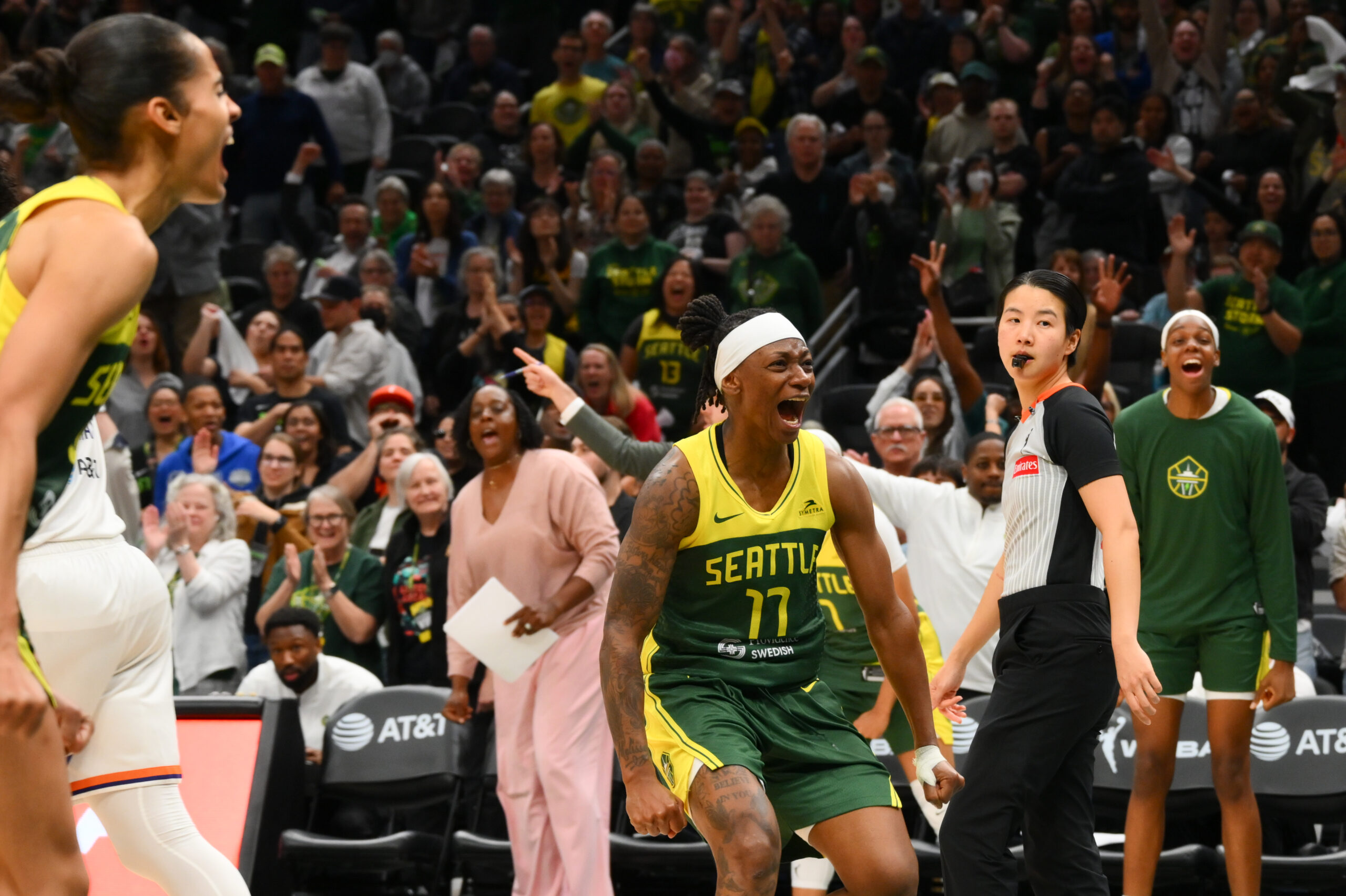 Erica Wheeler’s Impact: Seattle Storm’s Confetti Ball