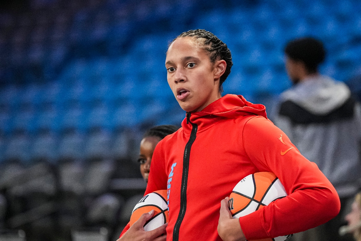 Brittney Griner’s Privilege and the WNBA’s Double Standard | FYM News