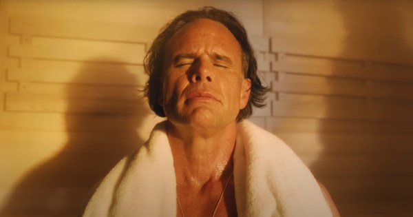 Walmart Ad: Walton Goggins Shows Off Clogging Skills