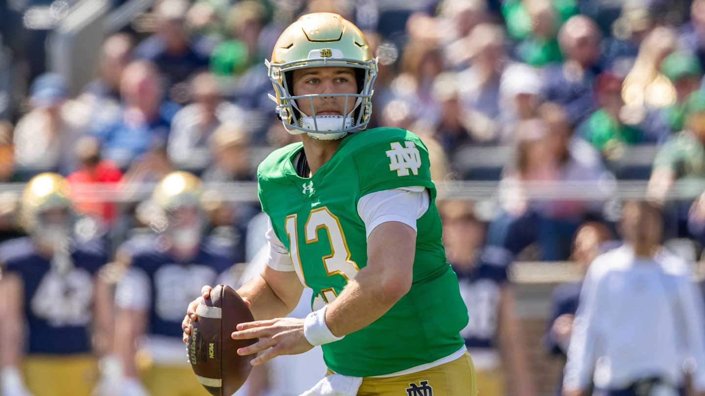CJ Carr Hype Soars: Analyst Tips Notre Dame QB as Heisman Finalist