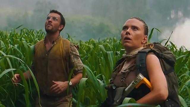 Scarlett Johansson and Jonathan Bailey Dating Rumors – FYM News