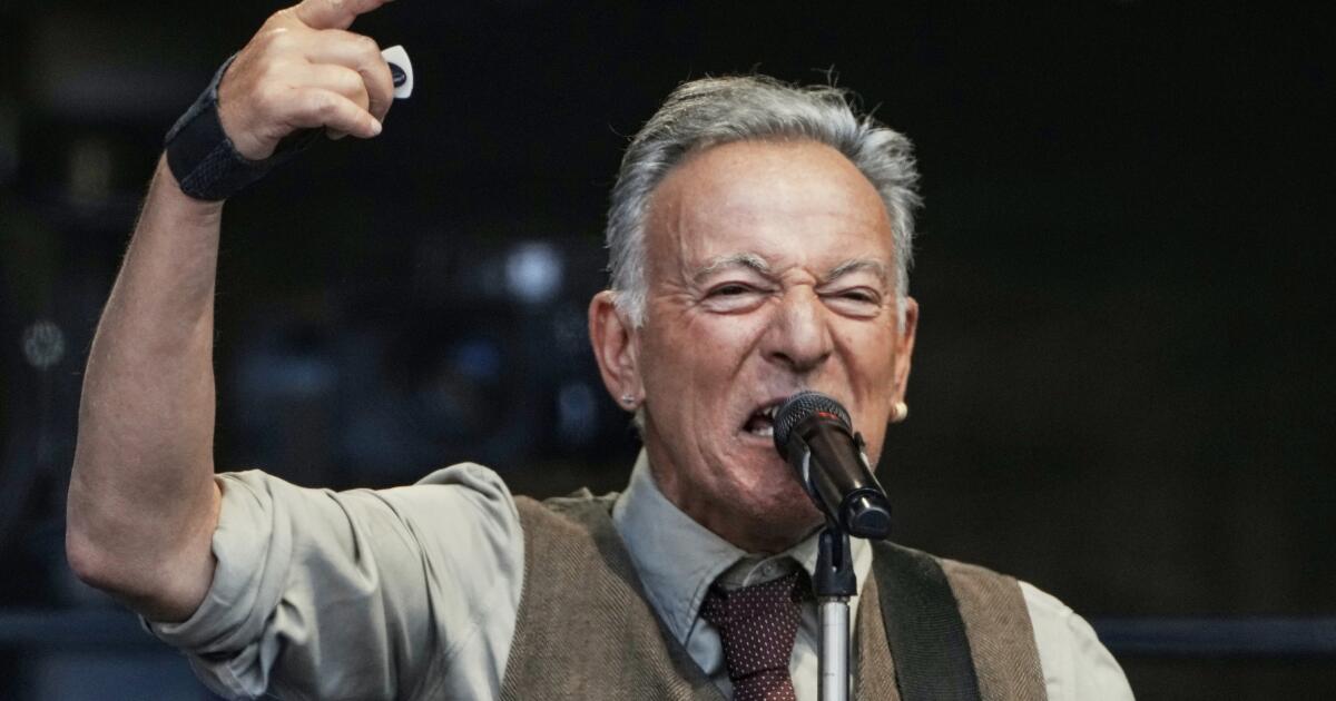 Springsteen’s Rock ‘n’ Roll Against Trump: Echoes of Fogerty’s Protest Songs