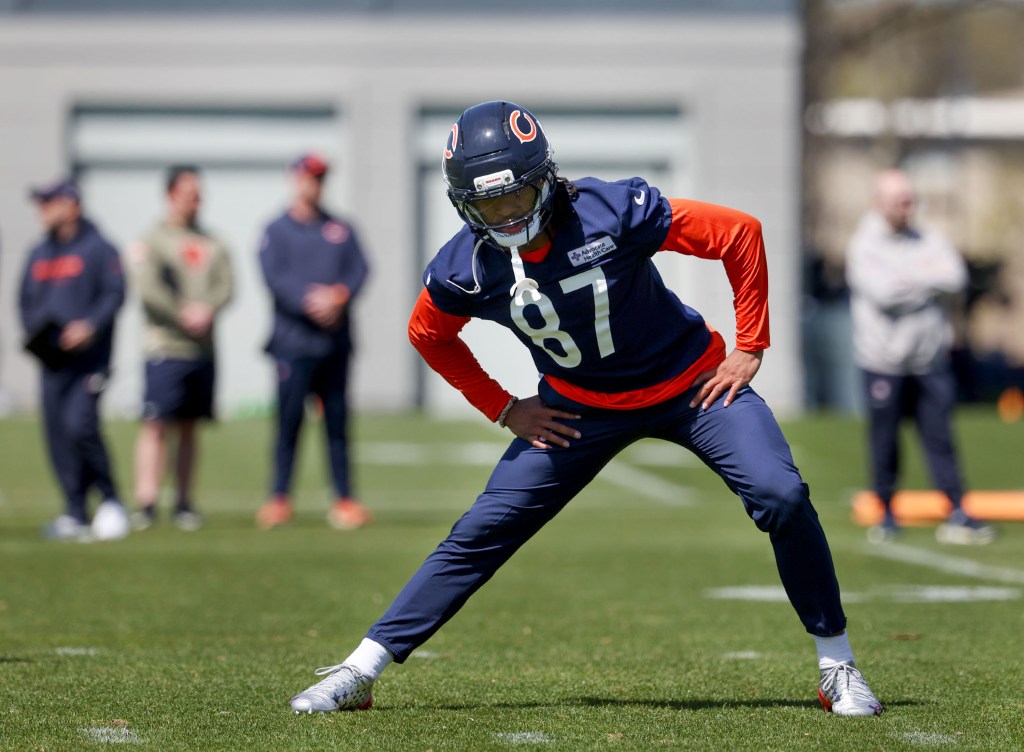 Luther Burden III Signs Rookie Deal with Chicago Bears | FYM News