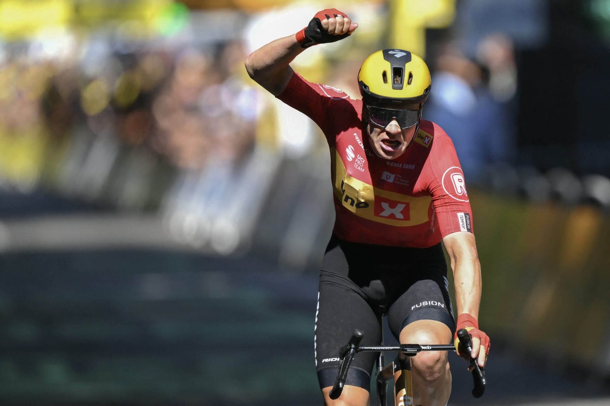 Tour de France Stage 11: Abrahamsen Wins, Pogacar Crashes | FYM News