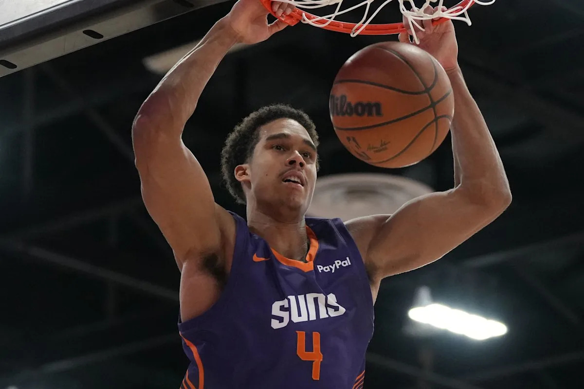 Suns Fall to Hawks Despite Oso Ighodaro’s Shine: What Jacob Toppin’s Absence Means