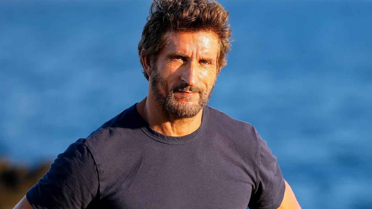 ‘Cold’: Jonathan LaPaglia’s ‘Survivor’ Exit Sparks Controversy | FYM News