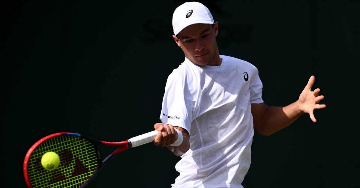 Kamil Majchrzak vs. Karen Khachanov: Wimbledon Live Coverage | FYM News