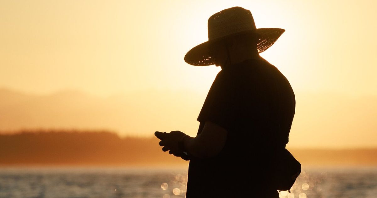 Seattle Weather Forecast: Sun Before Showers and a Cooling Trend