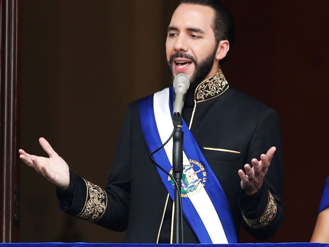 El Salvador Courts Crypto’s Deepest Pockets: Understanding the New Banking Law | FYM News