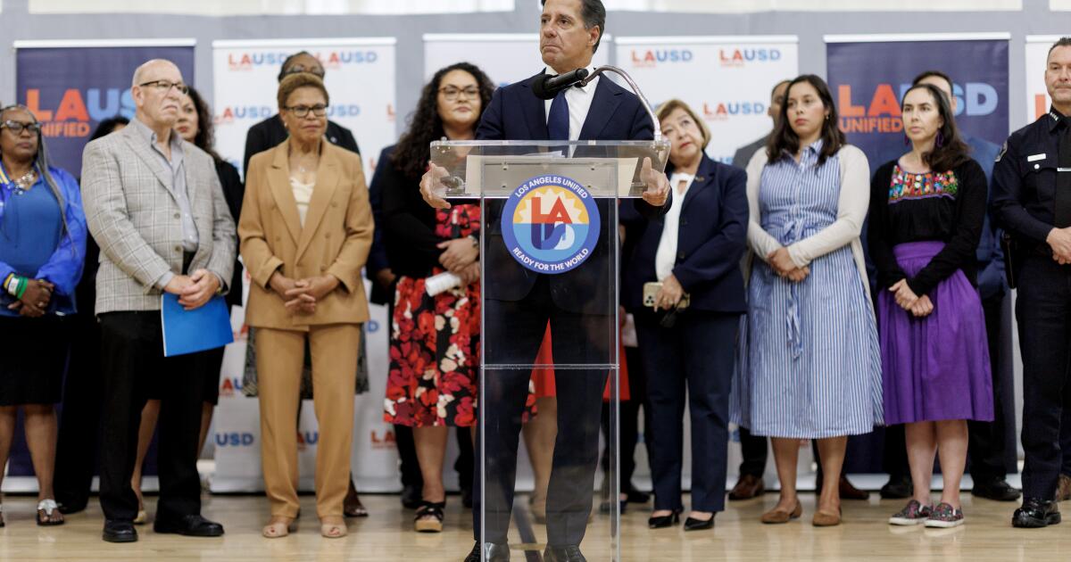 LAUSD and Bass Pledge Back-to-School Protections for Immigrant Families