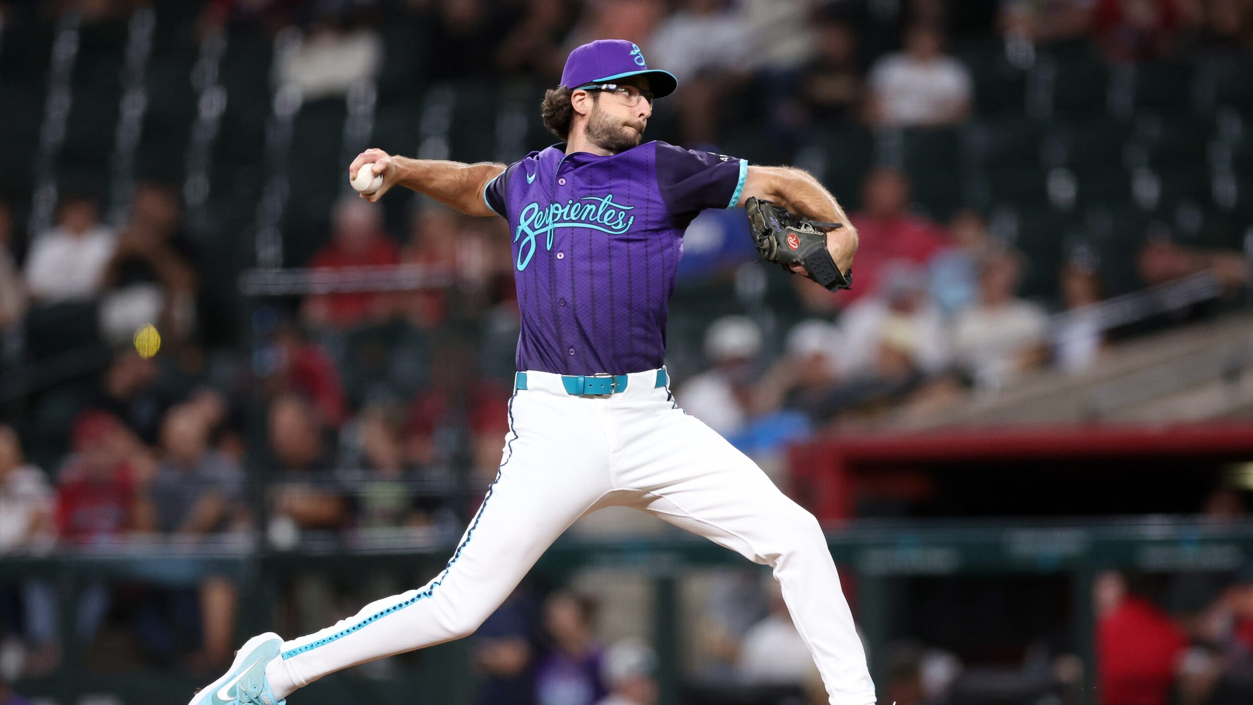 Dbacks Roll Behind Big Bats of Alexander, Carroll | FYM News