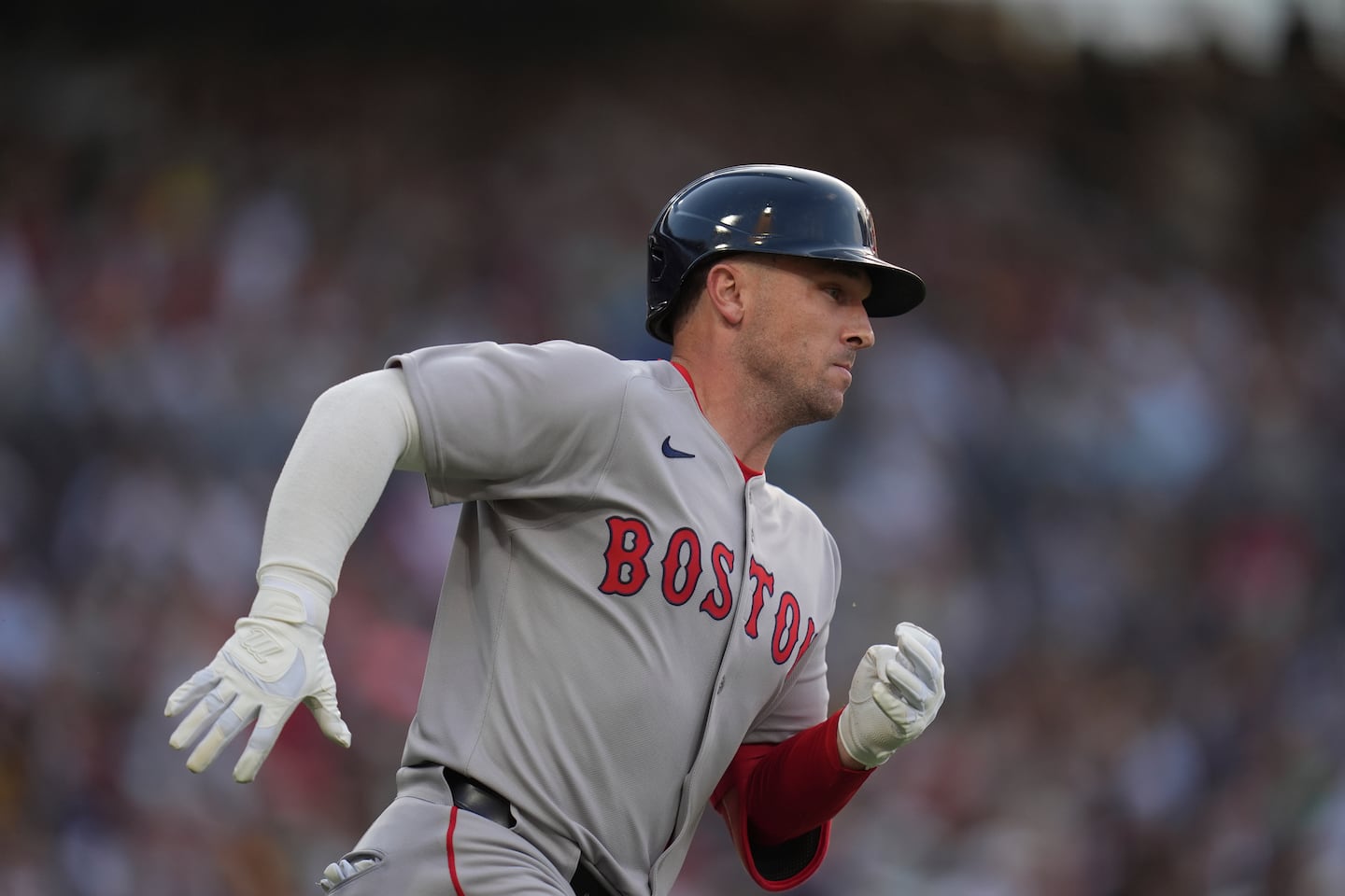 Red Sox’ Alex Bregman Returns to Houston: A Visitor’s Perspective