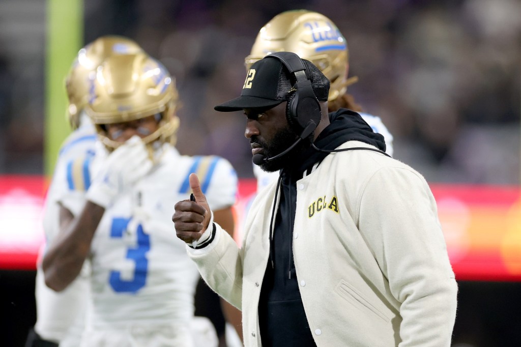 UCLA Football: Bruins Start Season vs. Utah with DeShaun Foster