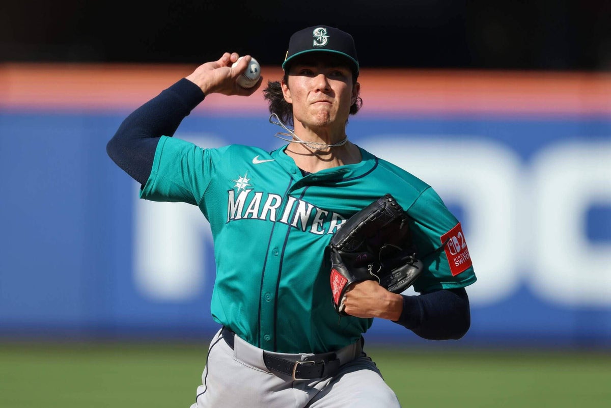 Bryan Woo: Mariners’ Rising Star Makes MLB History | FYM News
