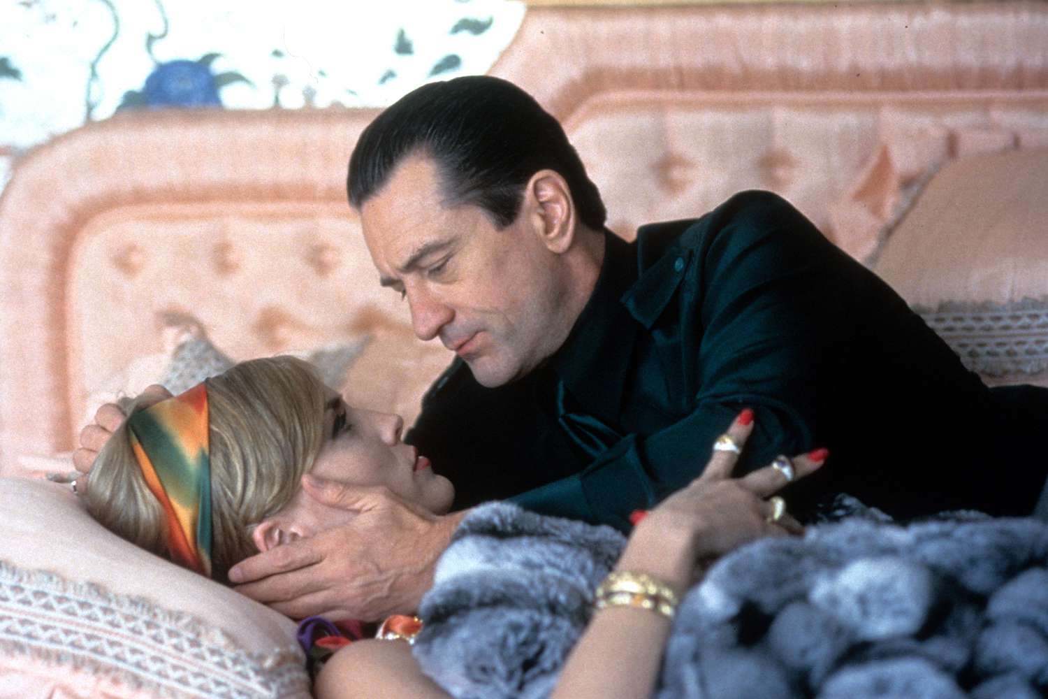 Sharon Stone on Robert De Niro’s ‘Furious’ Method Acting in ‘Casino’ – FYM News