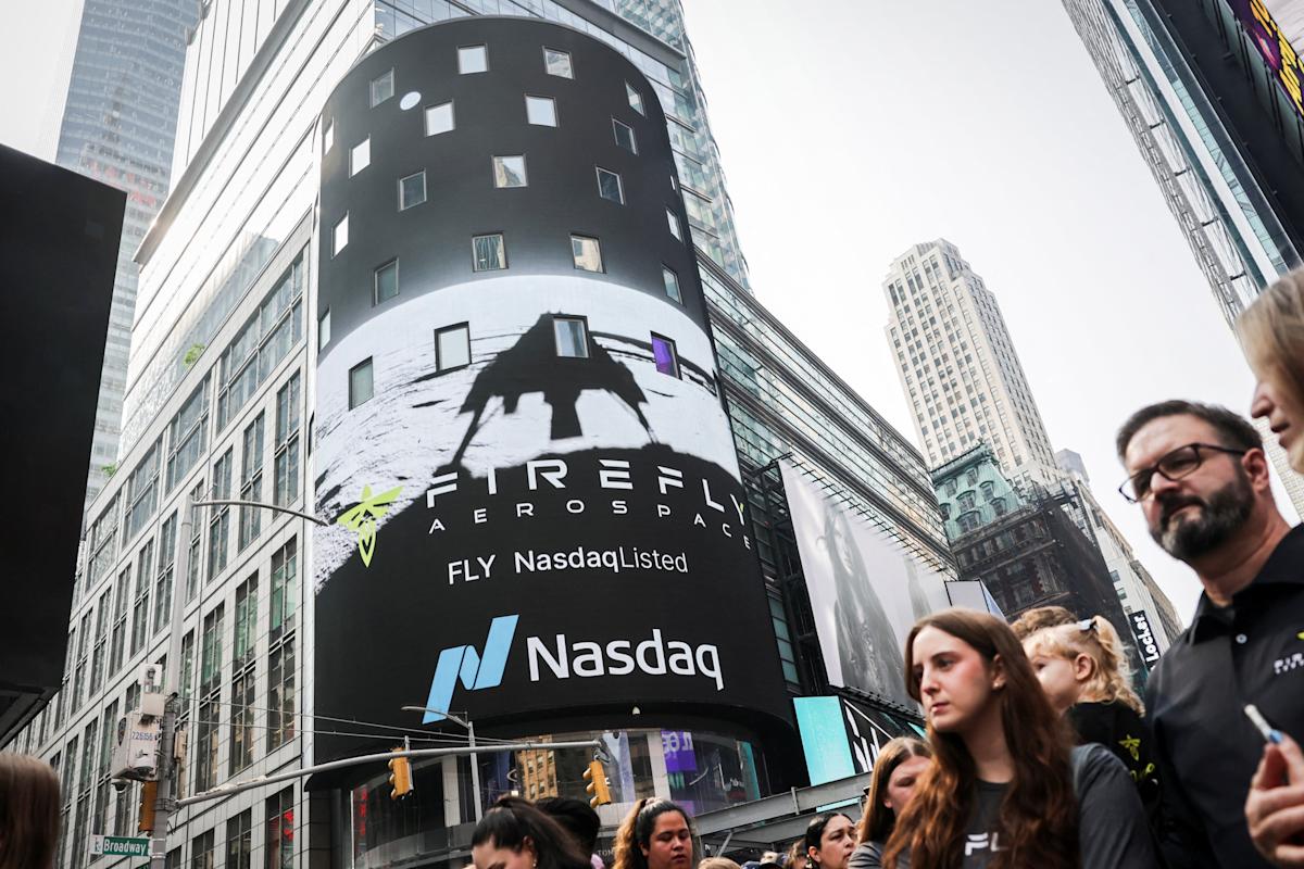 Firefly Stock Loses Altitude After Sizzling IPO Debut | FYM News