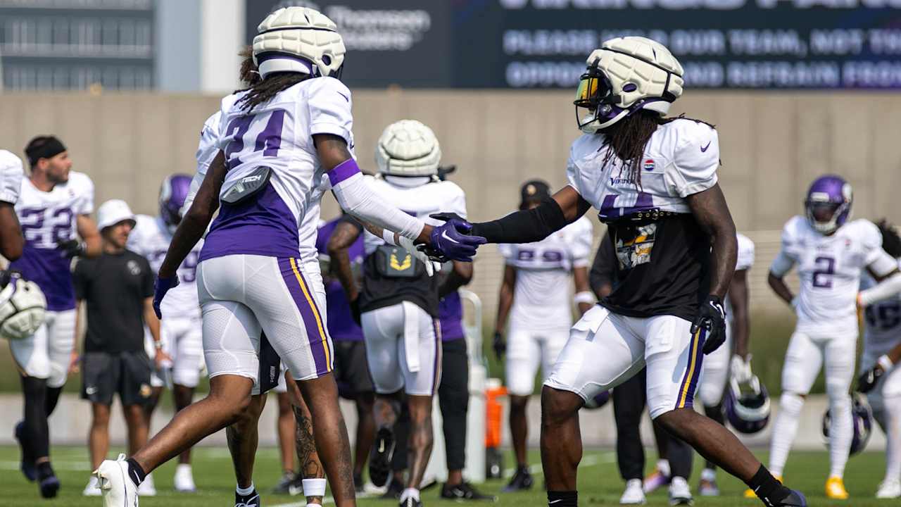 Vikings Defense Dominates & Darrisaw Returns: 2025 Training Camp