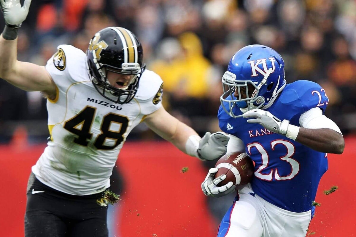 The Hatred in This CFB Rivalry Dates Back to the Civil War: A Deep Dive into the Kansas vs. Missouri Border War