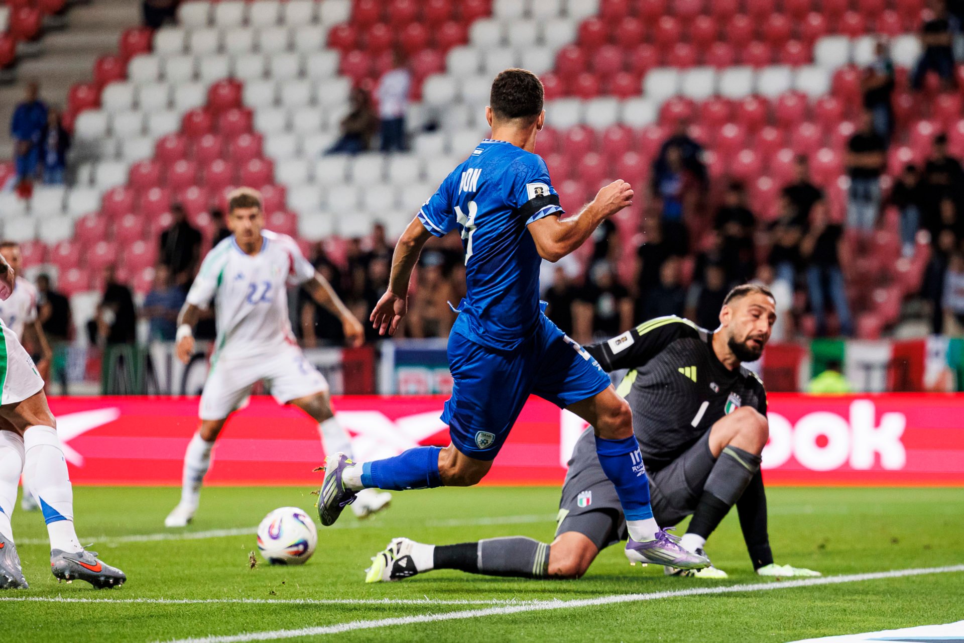 Italian Press Slam Donnarumma After 4-Goal Game Ahead of Manchester Derby