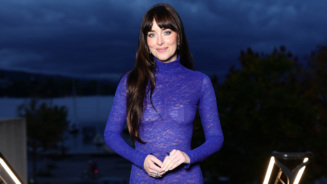 Dakota Johnson’s Bold Gucci Gown: A Zurich Film Festival Statement